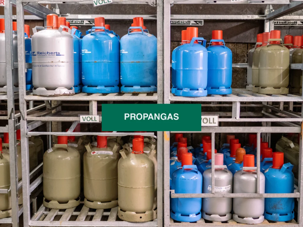 Propangasflaschen im Landfuxx