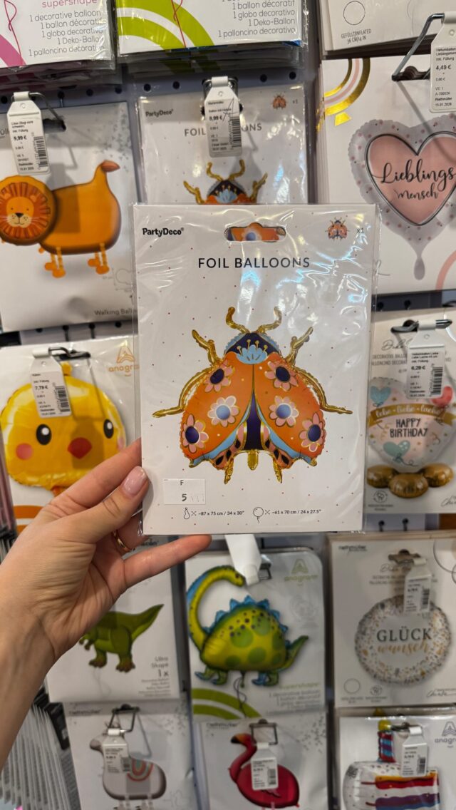 🎈Helium Ballons im Landfuxx Much 🎈

Egal ob für einen Geburtstag, Hochzeit oder eine Kinderparty - bei uns im Markt findet ihr jetzt noch mehr tolle Motive 🦖🦋

Wir füllen euch die Ballons direkt im Markt mit Helium. Die Füllung ist im Preis inklusive 🦊
