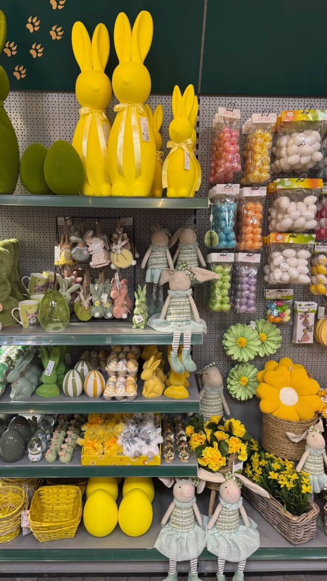 In einem Monat ist schon Ostern! 🐰 Im Landfuxx Much findet ihr jetzt schöne Osterdeko. 

Wie findet ihr die gehäkelten Ostereier? 🐣

#immererstzumlandfuxx #landfuxxmuch #landfuxx #much #ostern